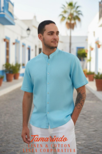 Uniformes de lino para staff de hotel boutique en playa diseño moda corporativo elegante natural comodo